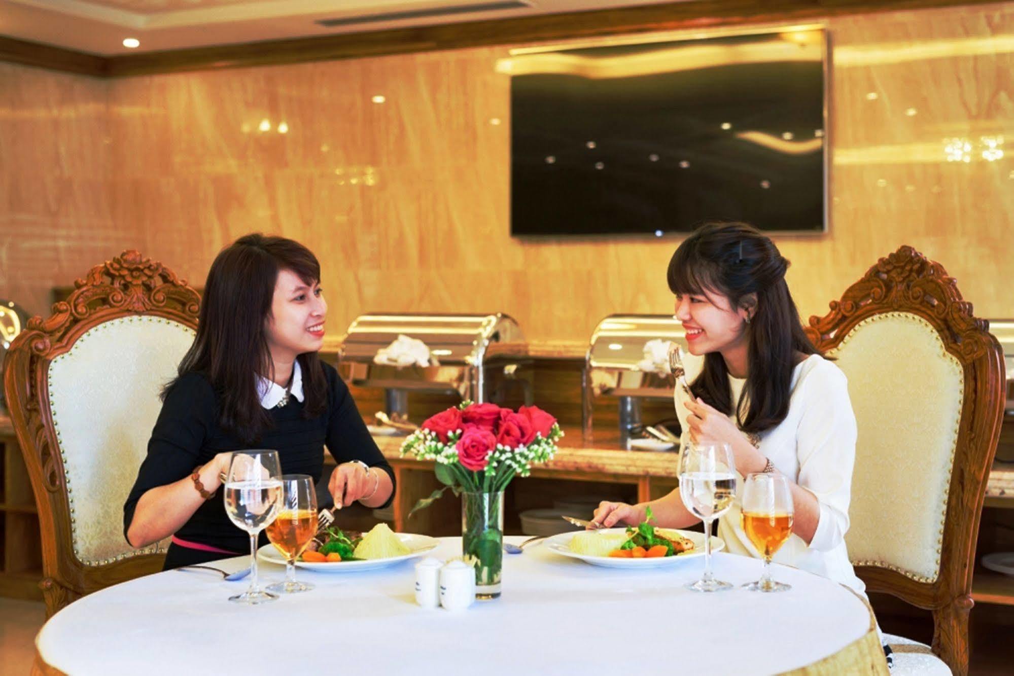 Riverside Hotel Quang Binh Dong Hoi Exterior foto