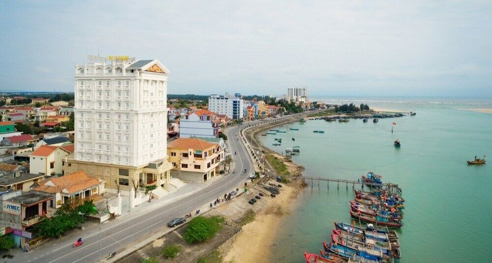 Riverside Hotel Quang Binh Dong Hoi Exterior foto